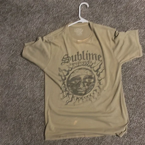 sublime t shirt stained/faded ornage preowned size S - Picture 3 of 5